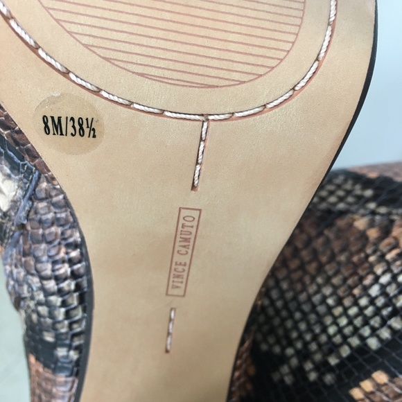 NEW Vince Camuto Snake Jestinal Platform Boots 8 - Picture 8 of 8